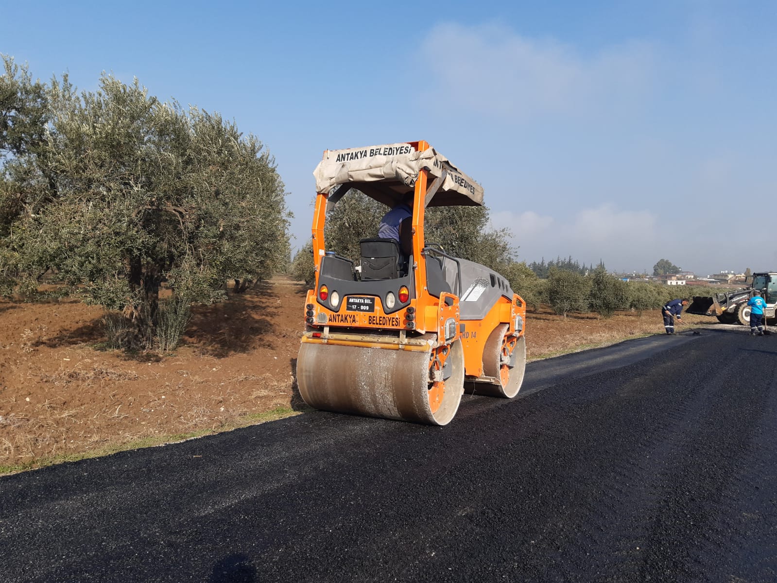 Asfaltlama Çalışmaları Devam Ediyor (2)
