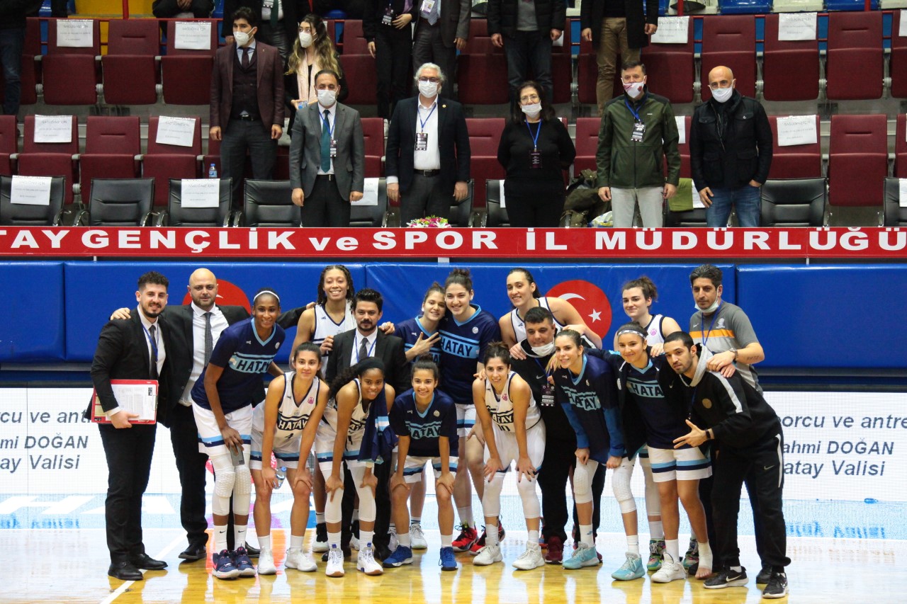 thumbnail_TÜRK-DERBİSİNDE-ZAFER-HATAY-BÜYÜKŞEHİR-BELEDİYESPOR’UN-16