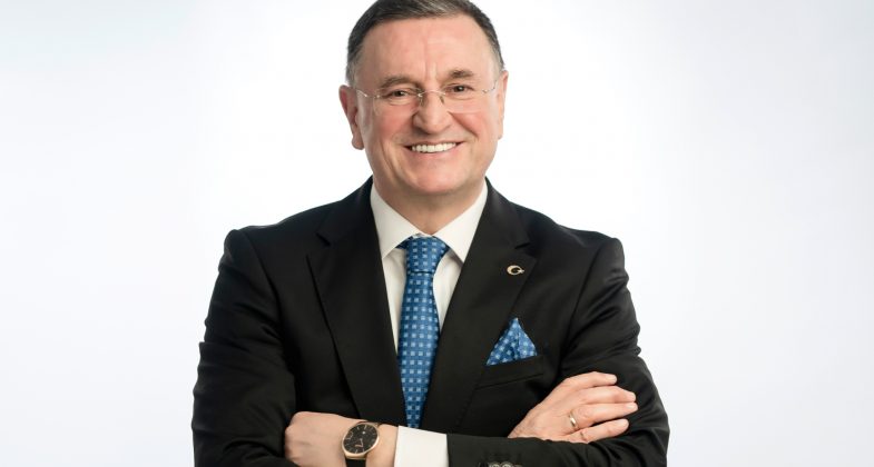 Lütfü Savaş