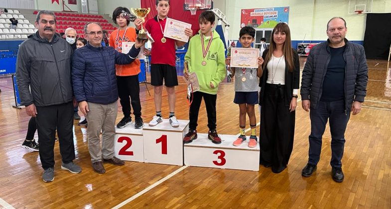HATAY BÜYÜKŞEHİR BELEDİYESPOR’DAN TAM 15 KUPA (2)