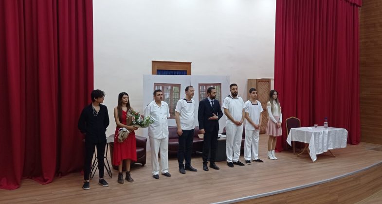 YAYLADAĞI KÜLTÜR MERKEZİ'NDE İLK OYUN SAHNELENDİ (1)
