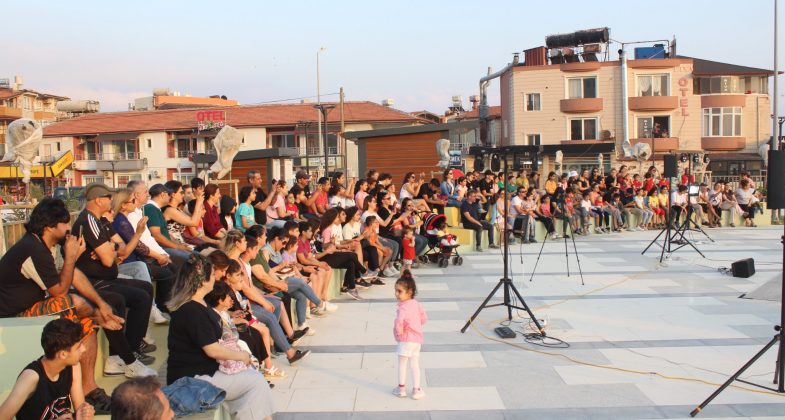 SAMANDAĞ BELEDİYESİ'NDEN ÜCRETSİZ SOSYAL ETKİNLİK RÜZGÂRI DEVAM EDİYOR (1)