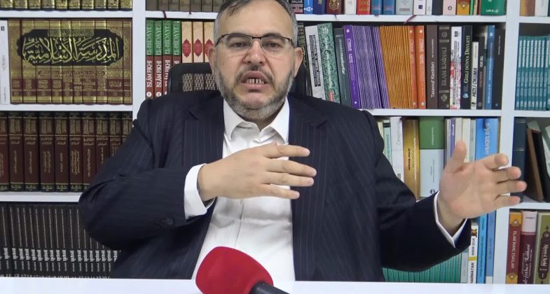 ÇALIŞKAN BAŞARILI ÖĞRENCİLER İLAHİYATA DA YÖNLENDİRİLMELİ
