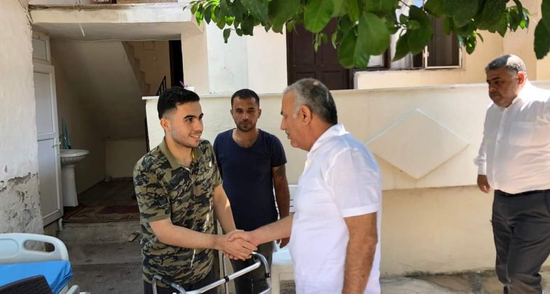 Pençe Kilit’te yaralanan askeri ziyaret eden Şanverdi: “Terörle mücadele büyük bir kararlıkla sürüyor”
