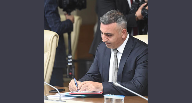 cok-onemli-bir-tesisi-tuz-golunde-yapmisiz