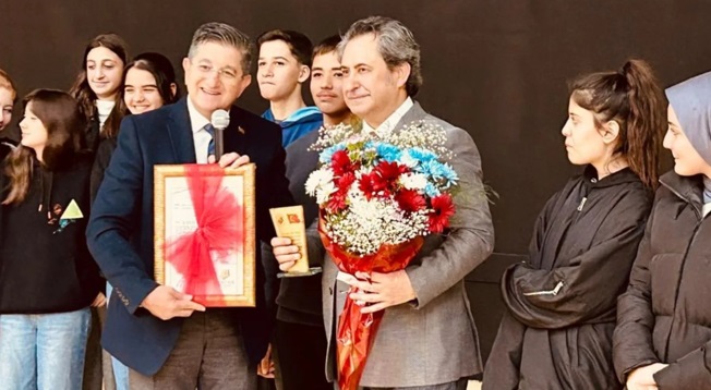 milli-mucadelenin-kalbinde-teknoloji-konferansi