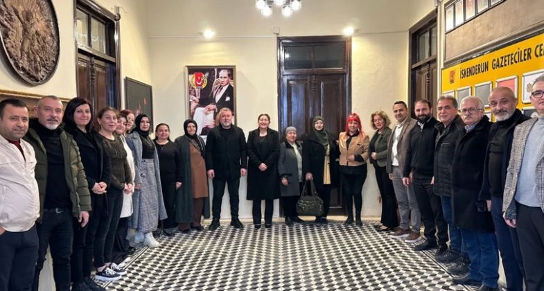 mhp-kadin-kollarindan-gazetecilere-ziyaret