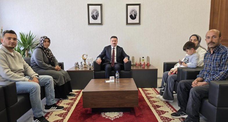 sehit-ailesinden-ziyaret