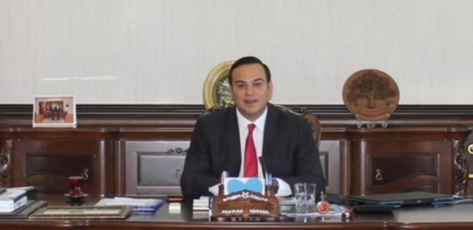 altinozunun-yeni-kaymakami-efecan-sahin