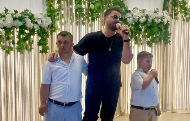 gokhan-akardan-anlamli-surpriz