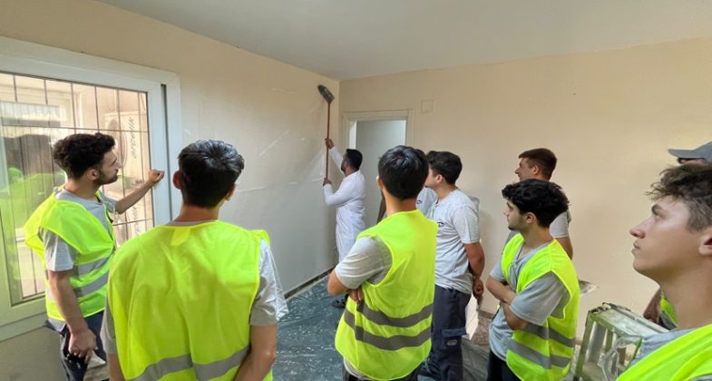 hedef-200-yeni-boya-ustasi-yetistirmek