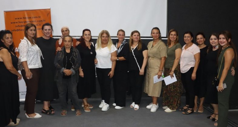hatayda-kadinlar-icin-yeni-bir-dayanisma-platformu-hayye-pazar
