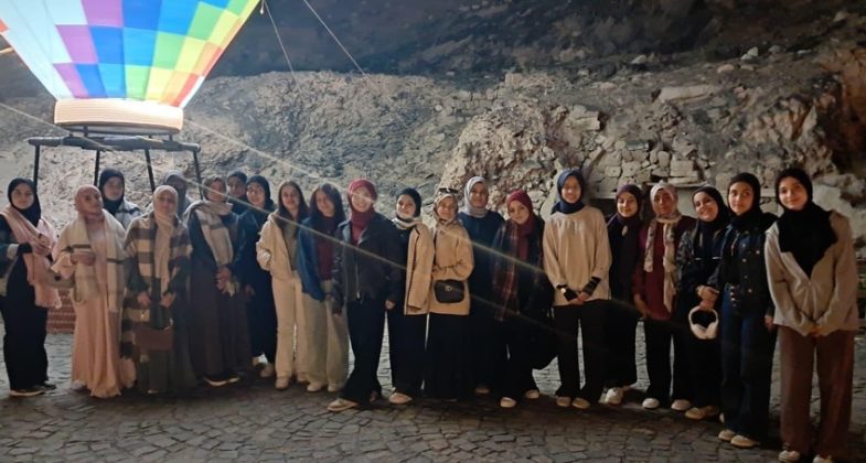 ogrenciler-kapadokyayi-gezdi