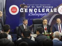 Diyanet İşleri Başkanı Arpaguş, Hatay’da gençlerle buluştu