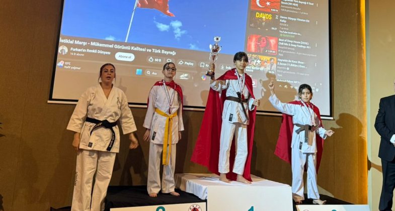 Altınözü’nden dünya arenasında büyük başarı