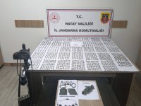 Hatay’da 1988 sikke, 17 obje ve 1 heykel ele geçirildi