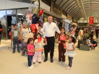 Tarihi Uzun Çarşı’da 19 Mayıs Coşkusu Bayraklarla Yaşandı