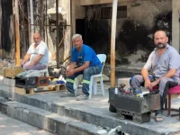 İşyeri Yanan Ayakkabı Boyacıları Yardım Bekliyor
