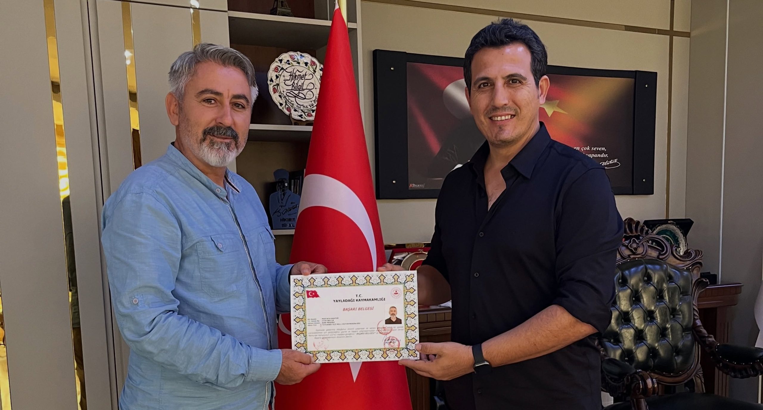 Yayladağı İlçe Milli Eğitim Müdürlüğü Personeline Başarı Belgesi