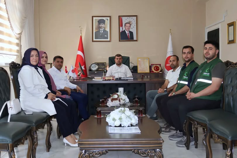 Yeşilay Hatay Şubesi’nden İl Müftüsü Şafak’a Ziyaret