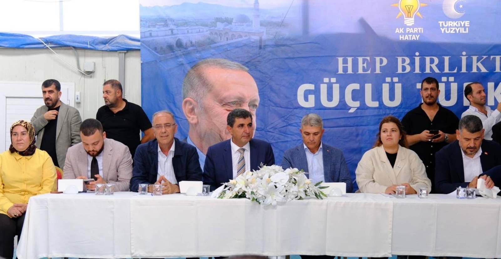AK Parti Antakya Teşkilatı’nda Daraltılmış Danışma Toplantısı Gerçekleştirildi