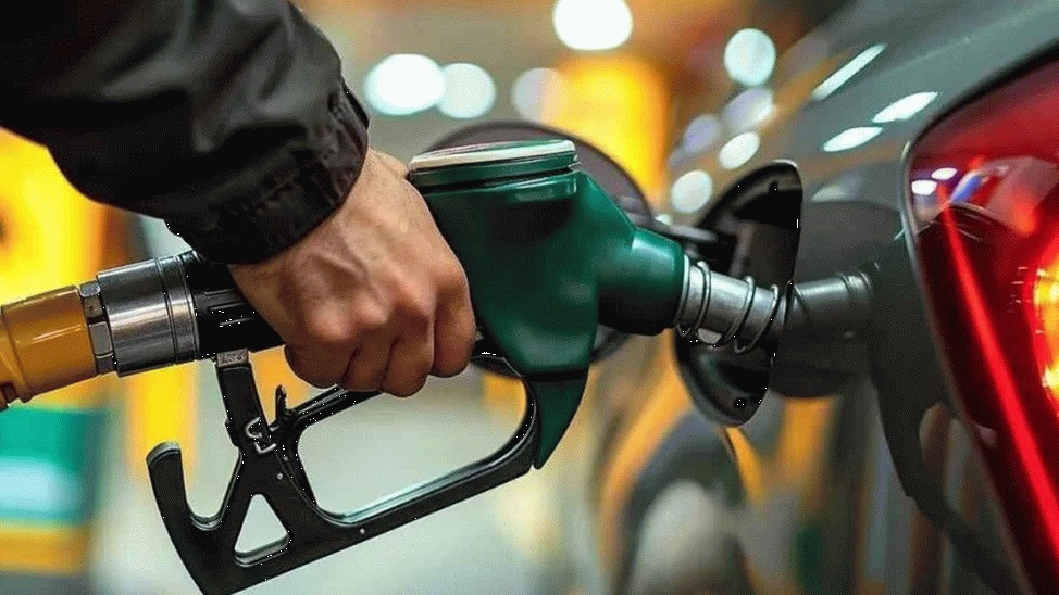 Benzine Gece Yarısı Zam Geliyor