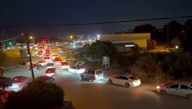 Arsuz’da Hafta Sonu Trafiği Çileye Dönüştü!