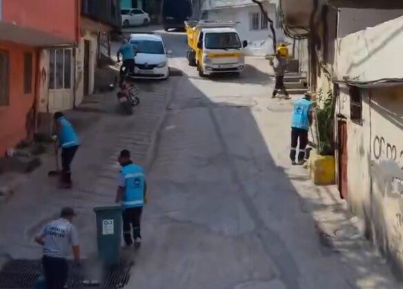 Bağrıyanık Mahallesinde Kapsamlı Temizlik