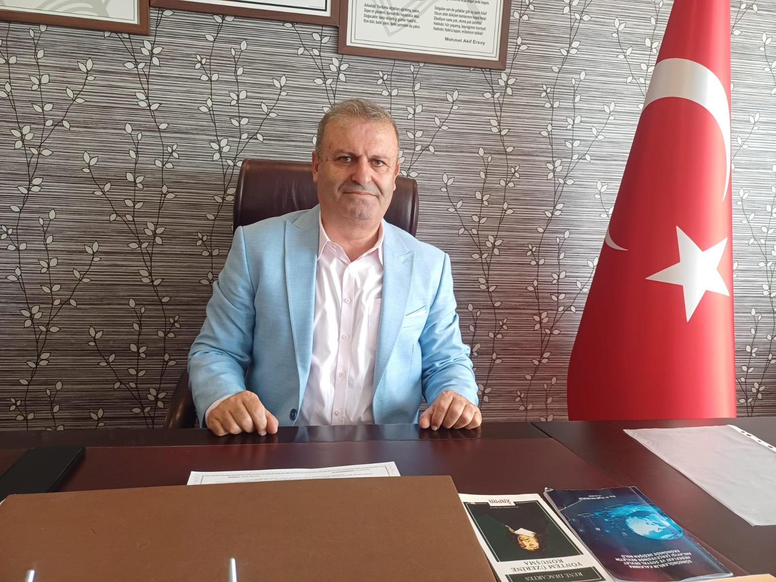 MUHTARLARIN ONURU 500 TL İLE ÖLÇÜLEMEZ