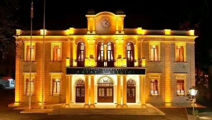 Tarihi Hatay Valilik Binası’nda Restorasyon Çalışmaları Son Aşamaya Geldi