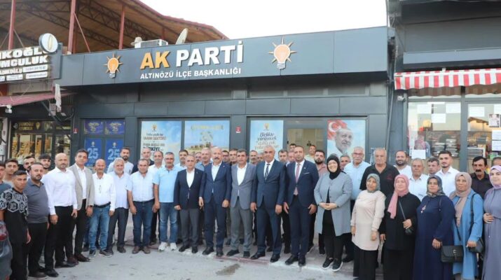 Milletvekili Karahan Altınözü’nde partililerle buluştu