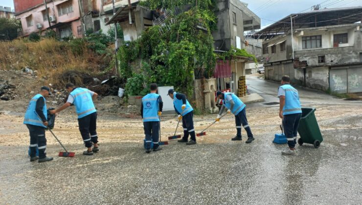 Şiddetli Yağış Sonrası Ekipler Sahada