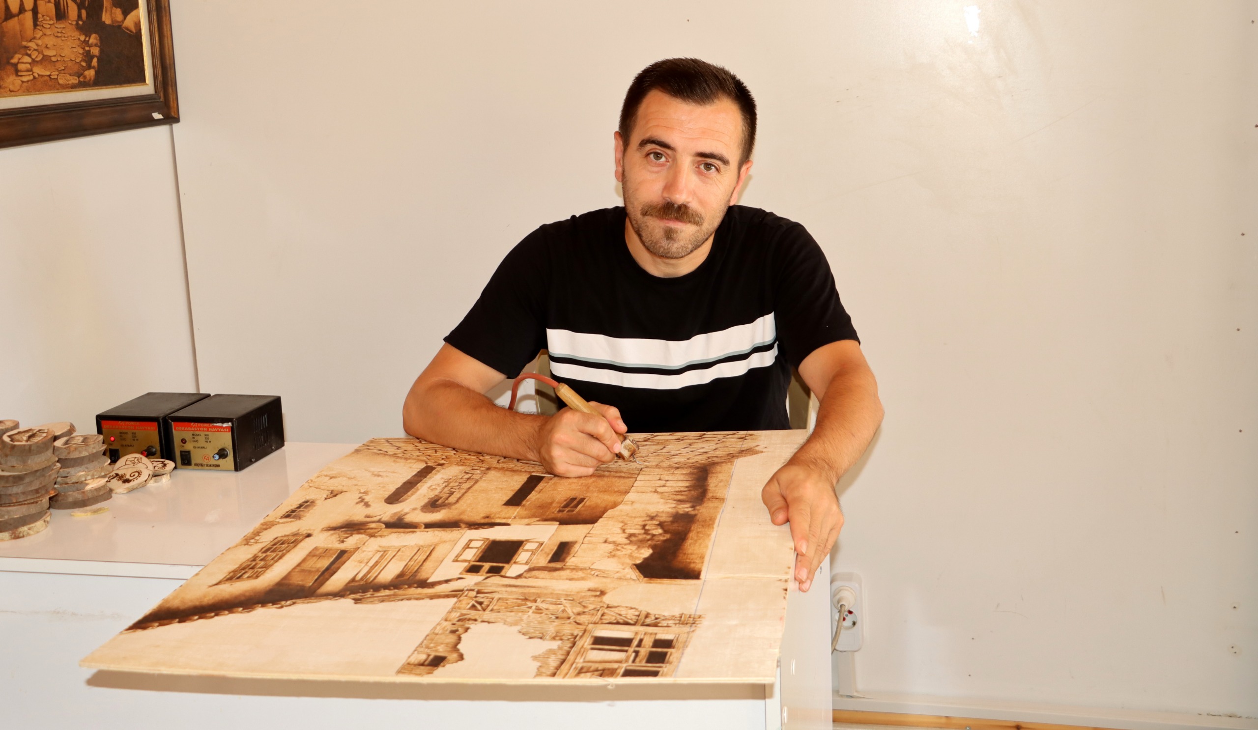 Hüseyin Bilgin Antakya’ya Döndü, Sanatını Yeniden Yakmaya Başladı