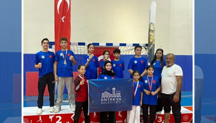 Antakya Belediyesi Karate Takımı, 20 Madalya Kazandı!