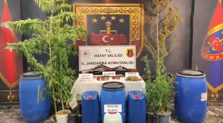 Samandağ’da Sahte İçki İmalathanesine Baskın; 6 Bin 205 Litre Ele Geçirildi!
