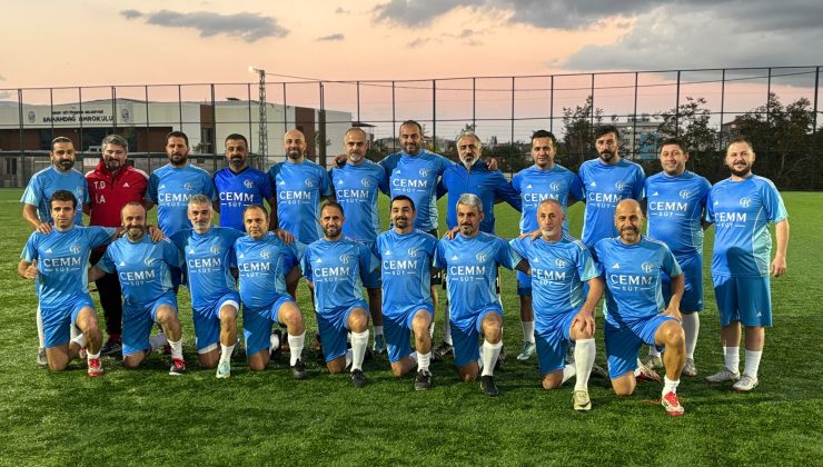 Gardenya Botanik Veteranlar Futbol Tutkusunu Yaşatıyor