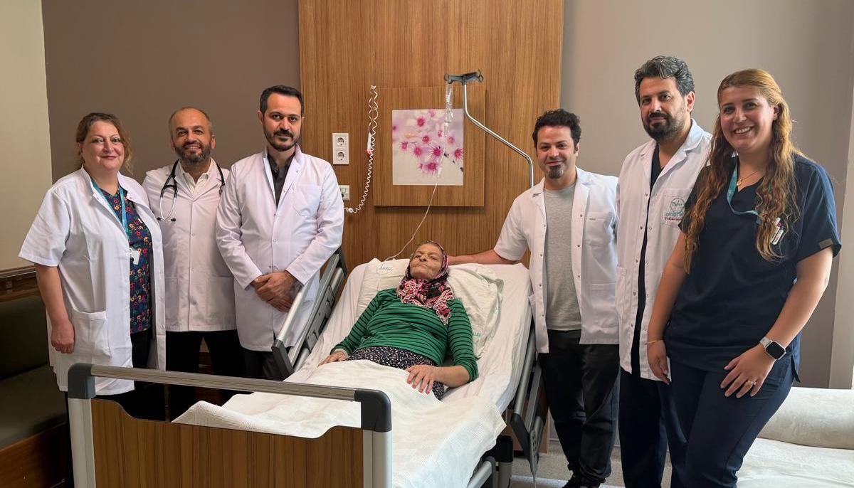 Hastaneleri dolaştı, karnındaki 10 kiloluk kitle Reyhanlı’da çıkarıldı