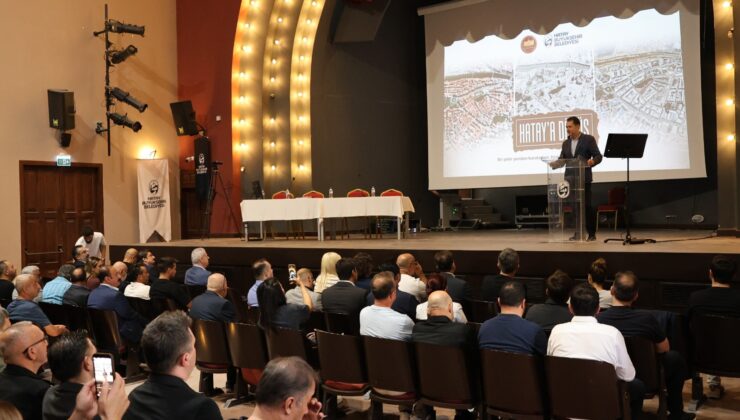 Atatürk Caddesi’nde Ticari Hayatı Yeniden Şekillendirmek İçin İstişare Toplantısı