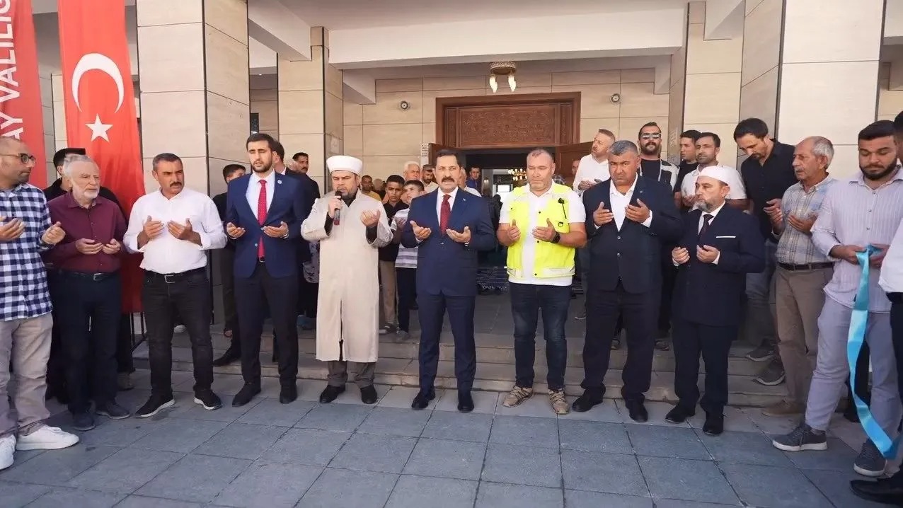 Hatay’da Deprem Sonrası 138’inci Cami İbadete Açıldı