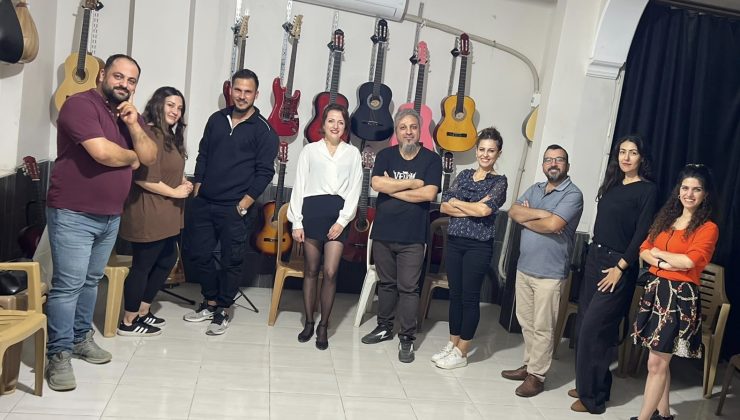 Defne’de Mesai Sonrası Tiyatro Buluşması: “İş Çıkışı Tiyatro”