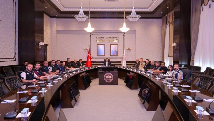 Hatay’da Anahtar Teslim Süreci Masaya Yatırıldı