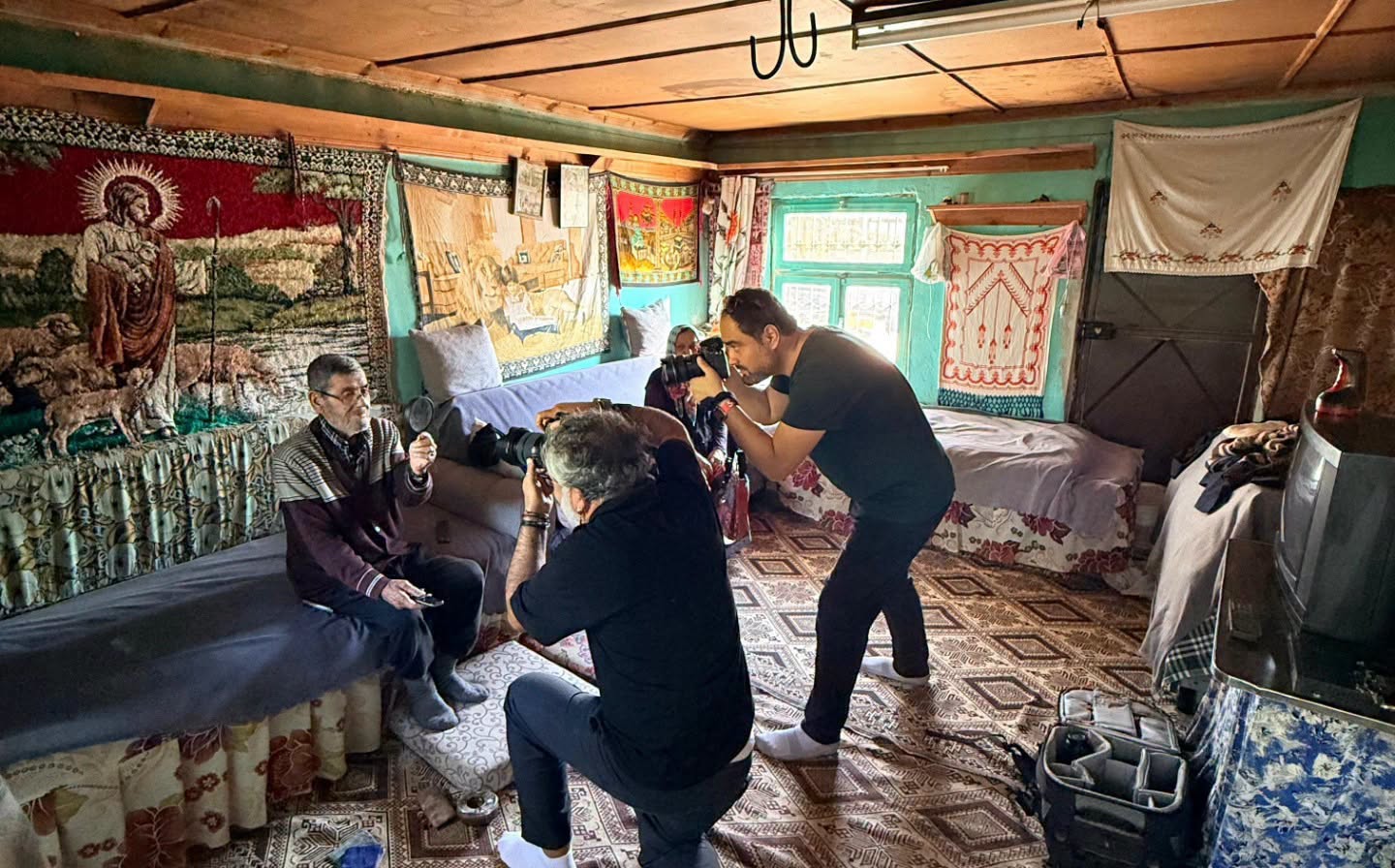Fotoğraf sanatçıları Altınözü’nün güzelliklerini objektiflerine taşıyor