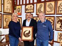 Gülbol Çiftinden Adem Türk’e Üç Hilalli Sürpriz