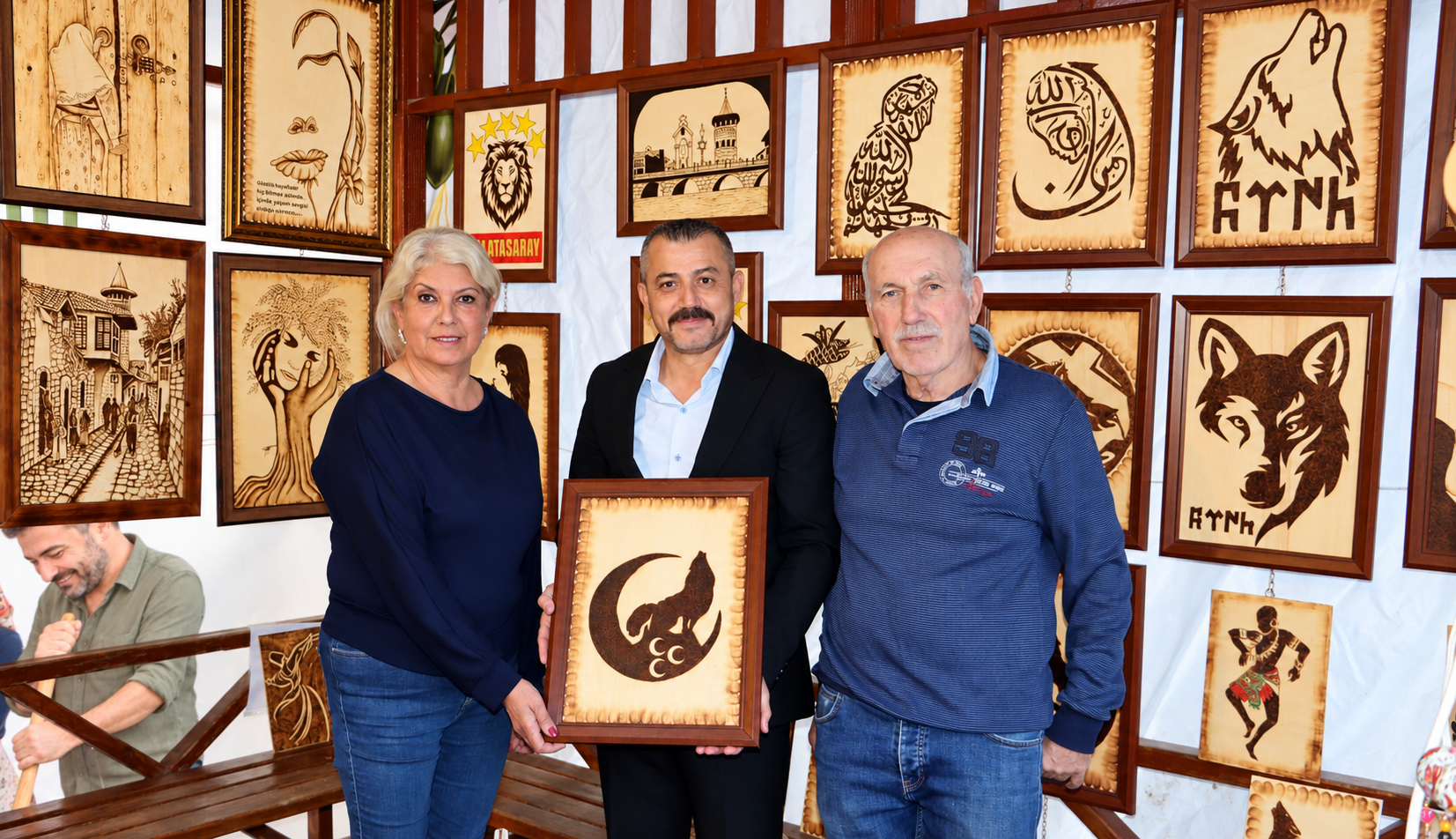 Gülbol Çiftinden Adem Türk’e Üç Hilalli Sürpriz