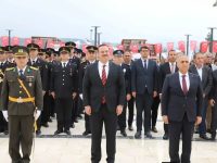 Altınözü ilçe protokolü Ata’nın huzurunda