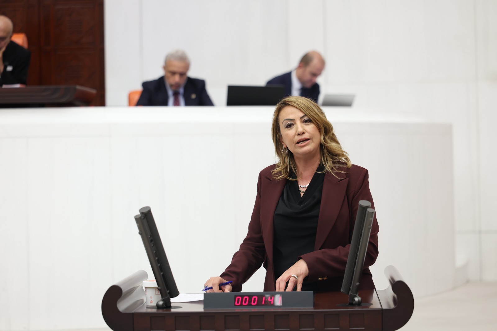 Nermin Yıldırım Kara’dan Fon Vurgunu Tepkisi: “Sandıkta Hesabını Soracağız”
