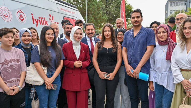 Bakan Göktaş, MKÜ’de Akademik Yıl Heyecanına Ortak Oldu